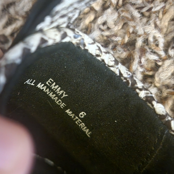 Lulus White/Black Emmy Loafers Like New - Picture 5 of 6